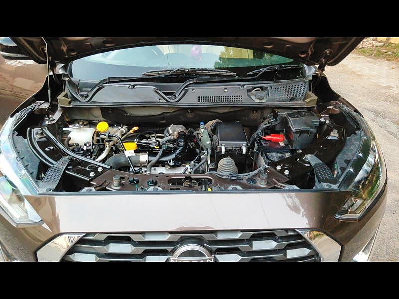 Second Hand Nissan Magnite XV Turbo in Agra
