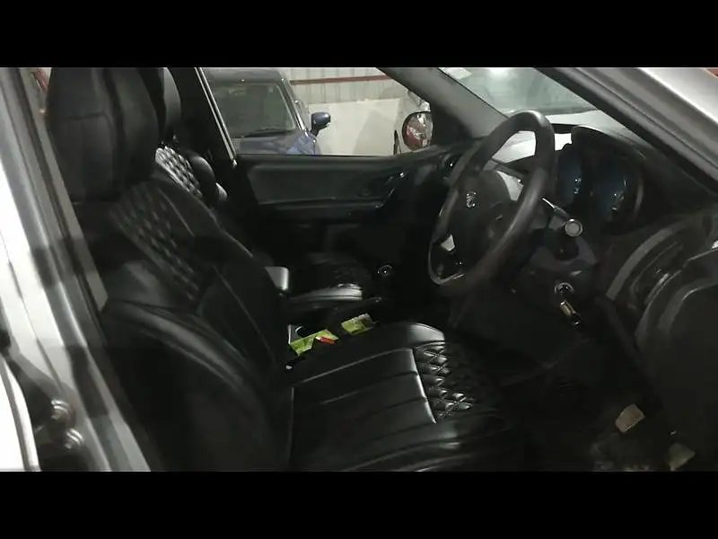 Second Hand Mahindra XUV500 W5 [2018-2020] in Kolkata