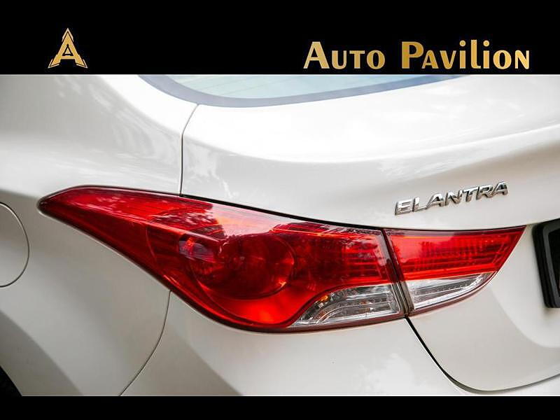 Second Hand Hyundai Elantra [2012-2015] 1.8 SX MT in Mumbai