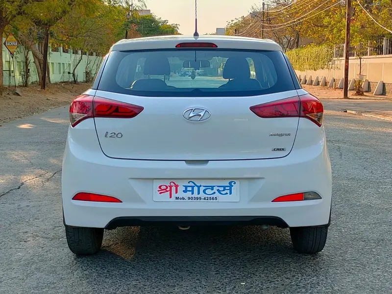 Second Hand Hyundai Elite i20 [2016-2017] Magna 1.4 CRDI [2016-2017] in Indore