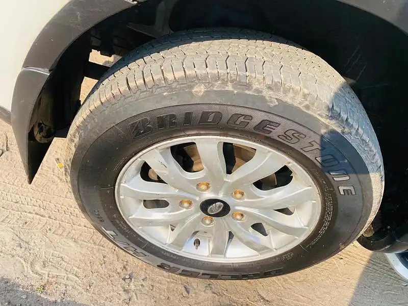 Second Hand Mahindra XUV500 [2015-2018] W10 in Lucknow