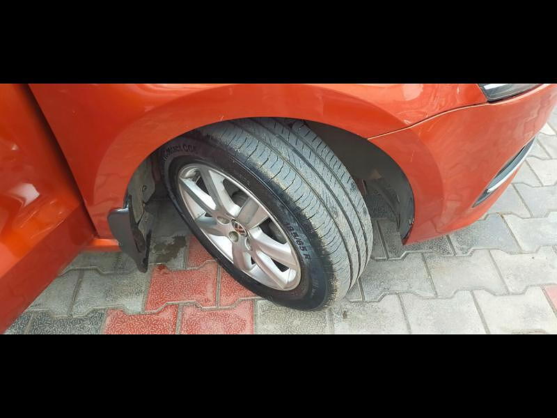 Second Hand Volkswagen Polo [2016-2019] Highline Plus 1.5 (D) 16 Alloy in Salem