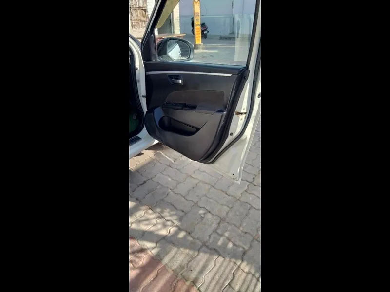 Used Maruti Suzuki Swift [2014-2018] LXi in Lucknow