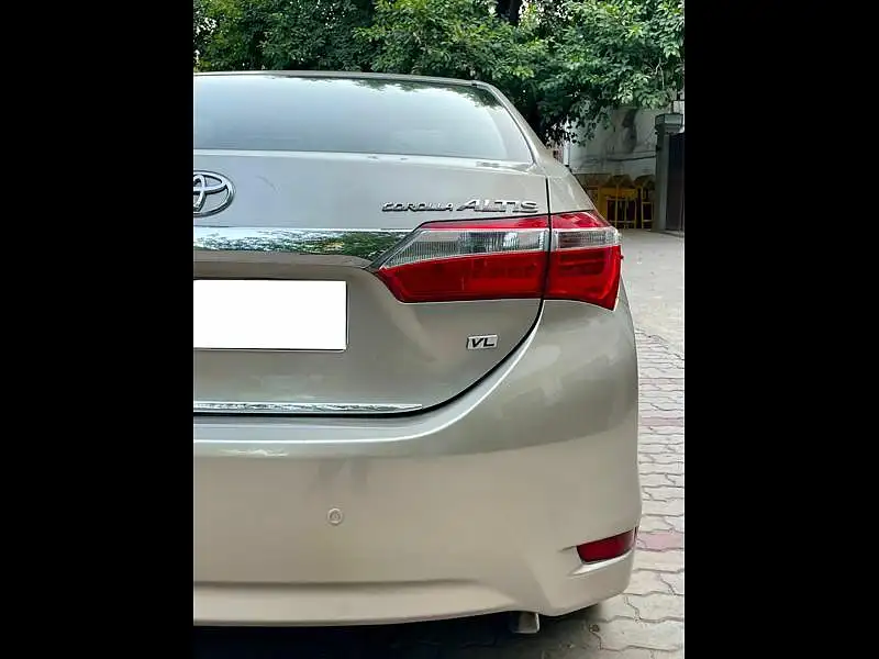 Second Hand Toyota Corolla Altis [2014-2017] VL AT Petrol in Delhi