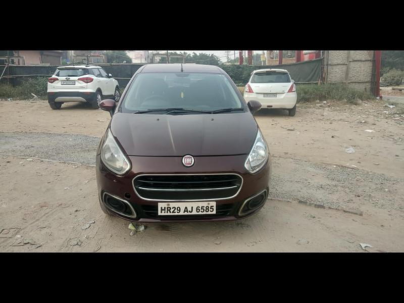 Used 15 Fiat Punto Evo Dynamic Multijet 1 3 14 16 D For Sale In New Delhi Carwale
