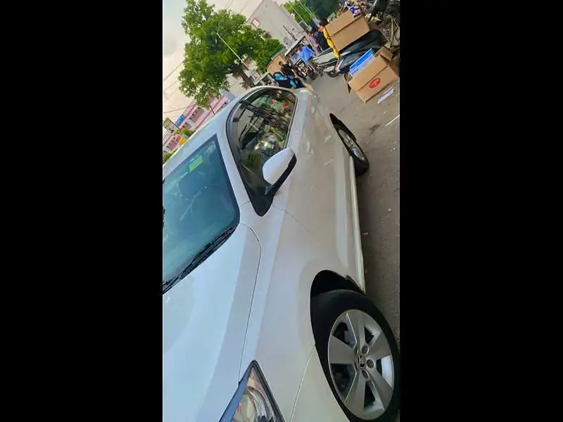 Second Hand Skoda Rapid [2011-2014] Ambition 1.6 TDI CR MT in Lucknow