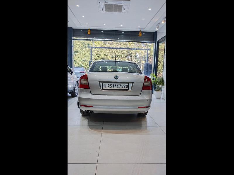 Second Hand Skoda Laura [2009-2013] Ambition 2.0 TDI CR AT in Mohali