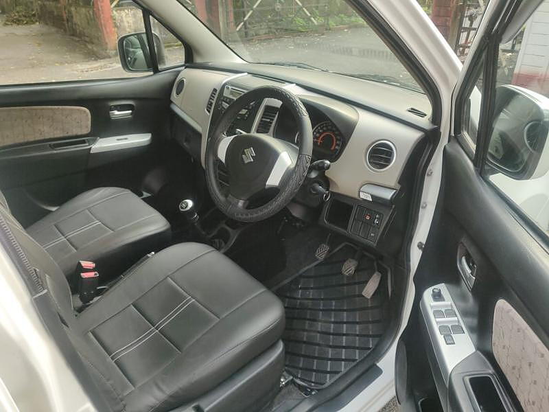 Used Maruti Suzuki Wagon R 1.0 [2010-2013] VXi in Indore