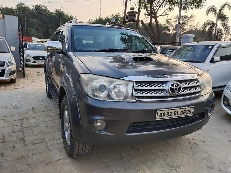 Used Toyota Fortuner [2009-2012] 3.0 MT in Lucknow