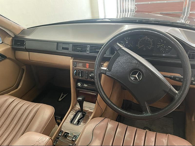 Second Hand Mercedes-Benz E-Class [1998-2002] 200 D in Dehradun