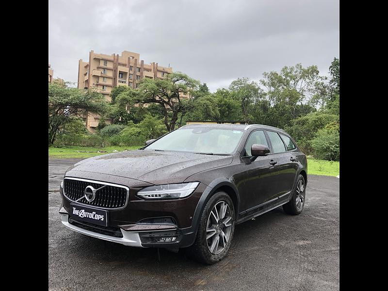 Second Hand Volvo V90 Cross Country D5 Inscription [2017-2020] in Pune