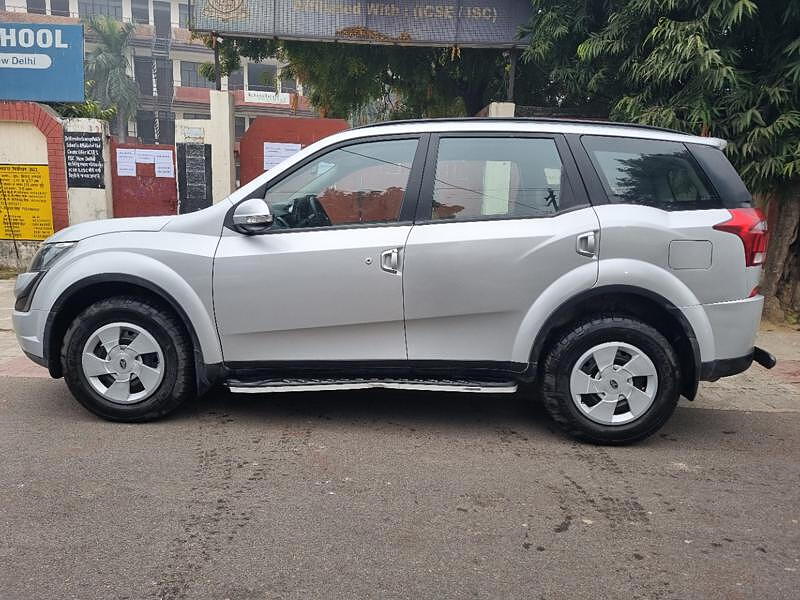 Second Hand Mahindra XUV500 W7 AT [2018-2020] in Lucknow