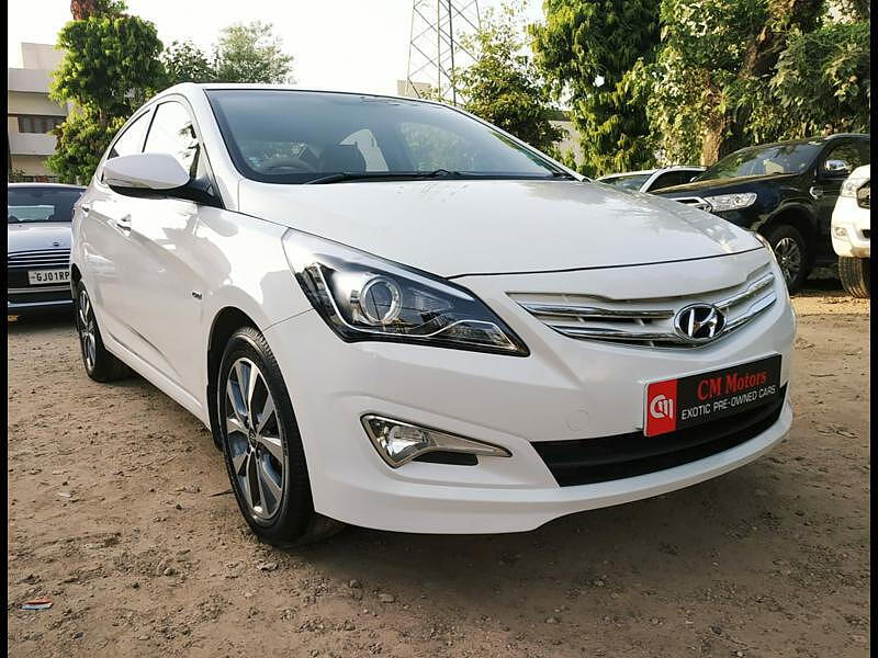 Hyundai 4s fluidic verna