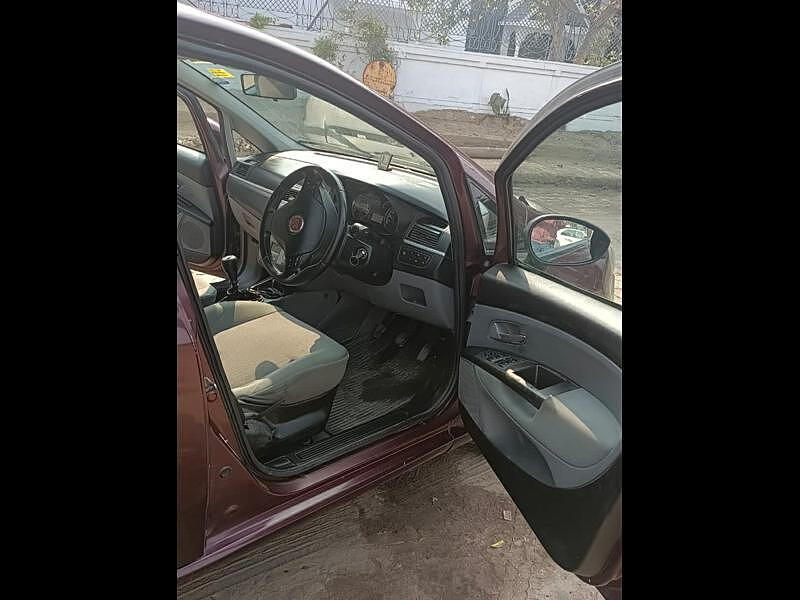 Second Hand Fiat Punto [2011-2014] Emotion 1.4 in Kanpur