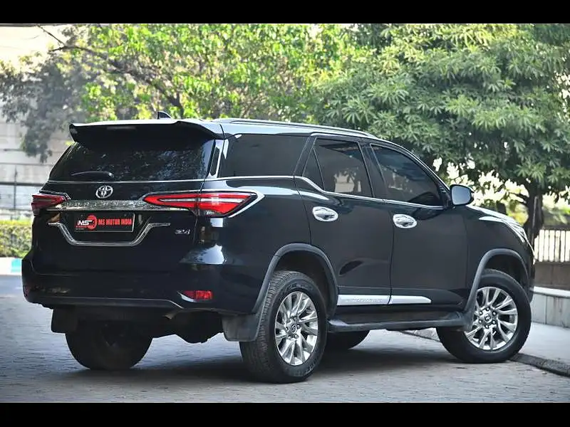 Second Hand Toyota Fortuner 4X4 MT 2.8 Diesel in Kolkata