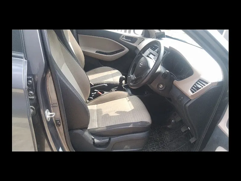 Second Hand Hyundai Elite i20 [2017-2018] Magna Executive 1.2 in Dehradun