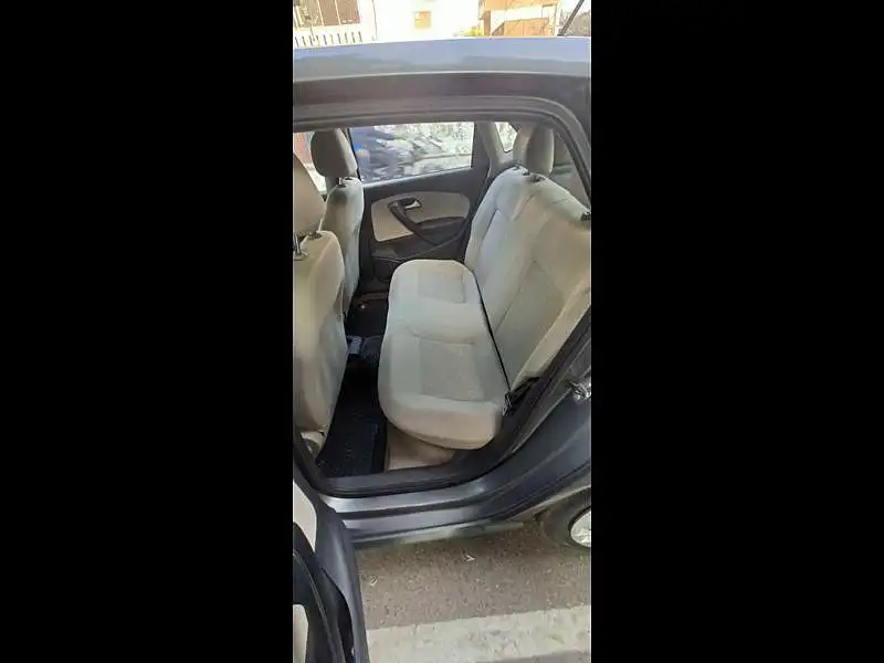 Second Hand Volkswagen Polo [2012-2014] Highline1.2L (D) in Lucknow