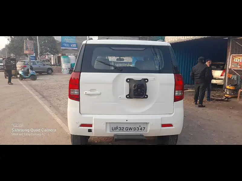 Second Hand Mahindra TUV300 [2015-2019] T8 in Lucknow