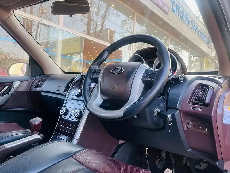 Second Hand Mahindra XUV500 [2011-2015] W8 in Bangalore