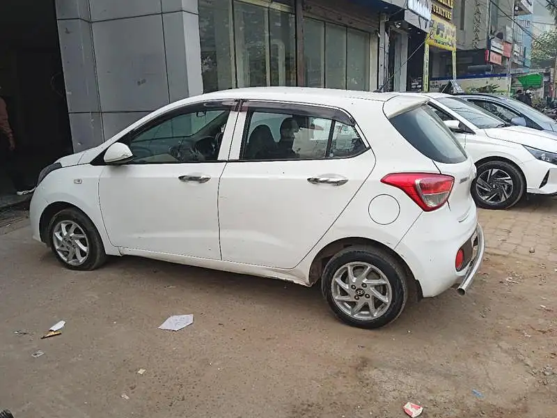 Second Hand Hyundai Grand i10 Magna U2 1.2 CRDi in Patna