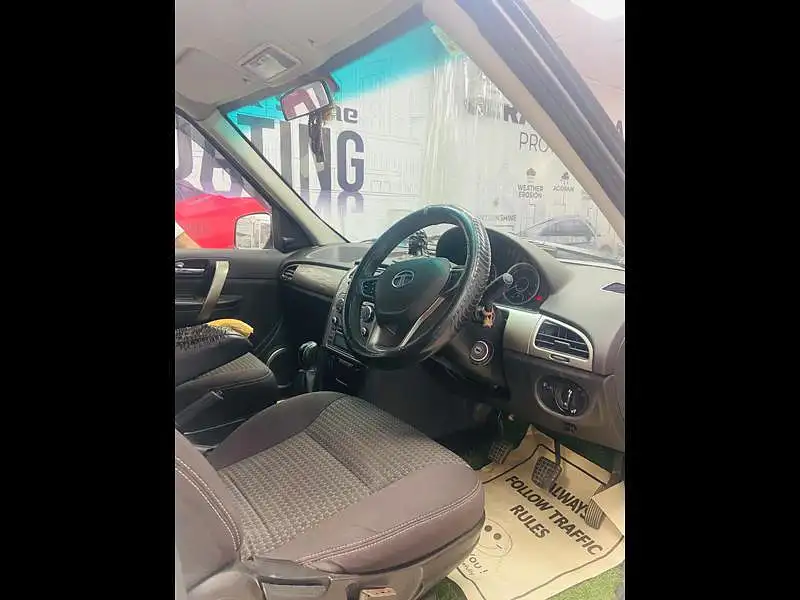 Second Hand Tata Safari Storme 2019 2.2 Ex 4X4 in Lucknow