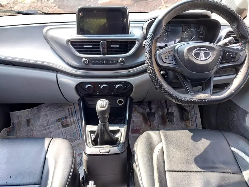 Second Hand Tata Altroz XT Luxe Petrol in Zirakpur