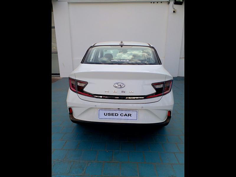 Second Hand Hyundai Aura SX 1.2 Petrol in Ahmedabad