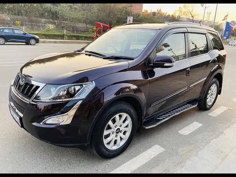 Second Hand Mahindra XUV500 [2015-2018] W10 1.99 in Delhi