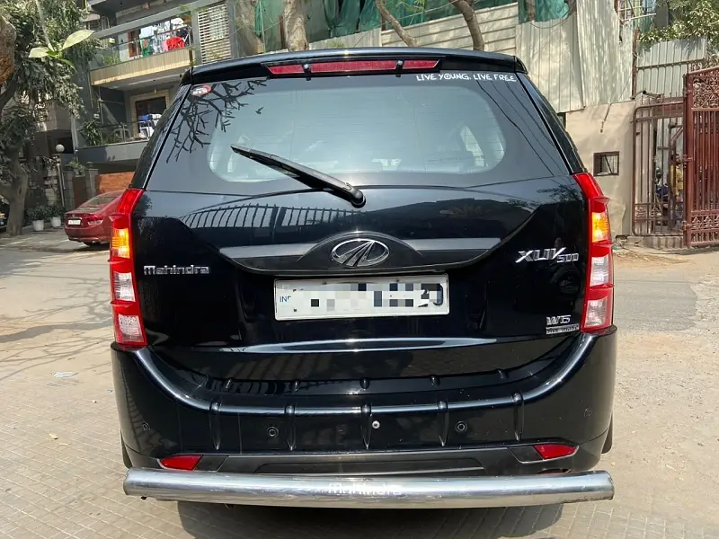 Second Hand Mahindra XUV500 [2015-2018] W6 AT in Delhi