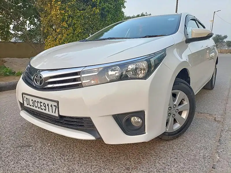 Second Hand Toyota Corolla Altis [2014-2017] GL Petrol in Delhi