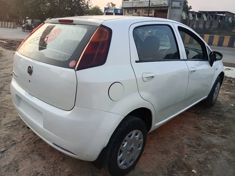 Second Hand Fiat Punto Evo Active 1.2 [2014-2016] in Varanasi
