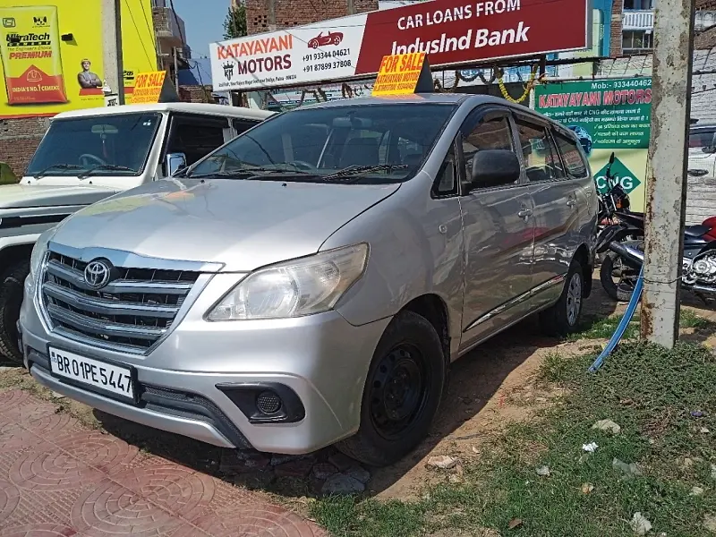 Second Hand Toyota Innova [2005-2009] 2.5 V 7 STR in Patna