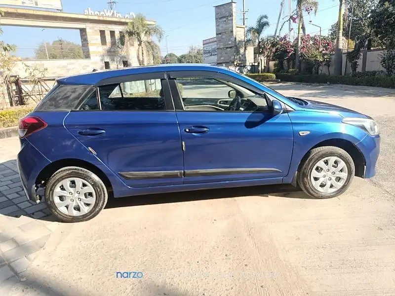 Second Hand Hyundai Elite i20 [2017-2018] Era 1.4 CRDI in Bhopal