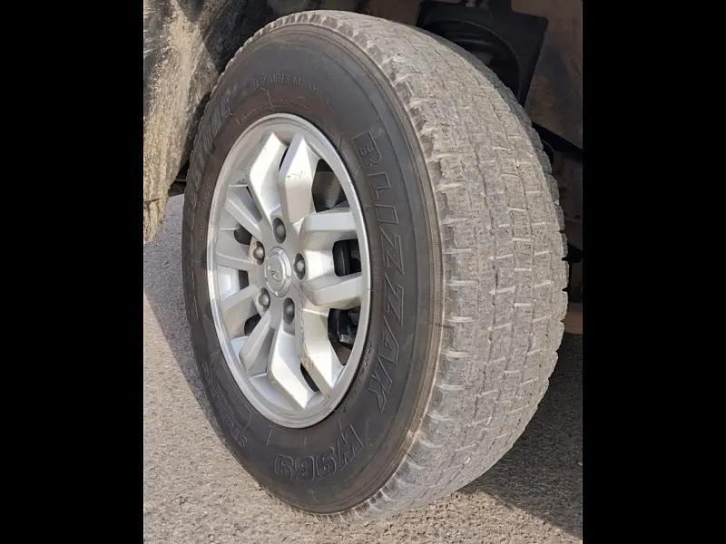 Second Hand Mahindra TUV300 [2015-2019] T8 in Zirakpur