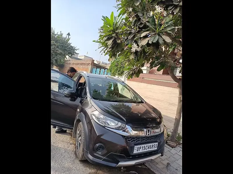 Second Hand Honda BR-V VX Petrol [2016-2017] in Meerut