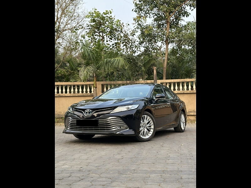 Used 2019 Toyota Camry Hybrid for sale at Rs. 34,00,000 in Mumbai