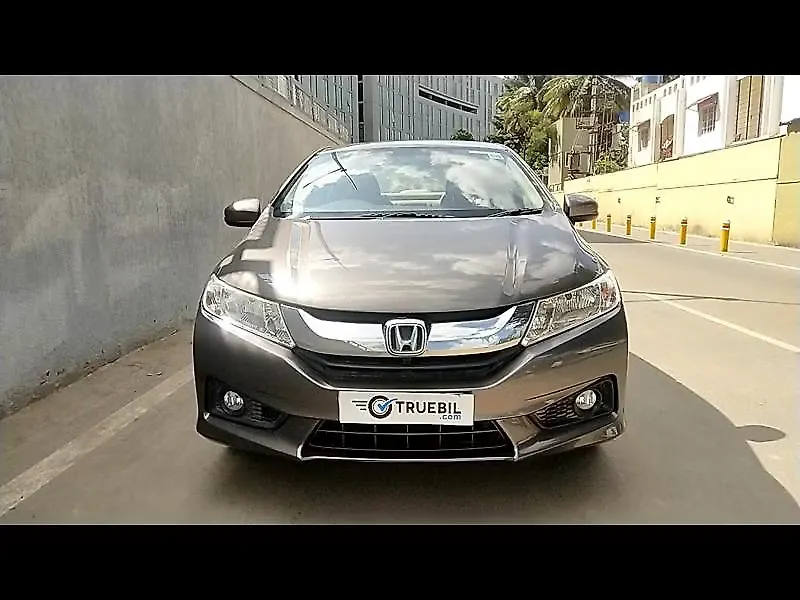 Used 2015 Honda City [2014-2017] VX CVT for sale at Rs. 8,00,000 