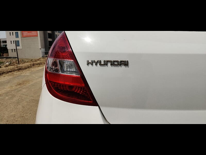 Second Hand Hyundai i20 [2010-2012] Sportz 1.2 BS-IV in Mohali