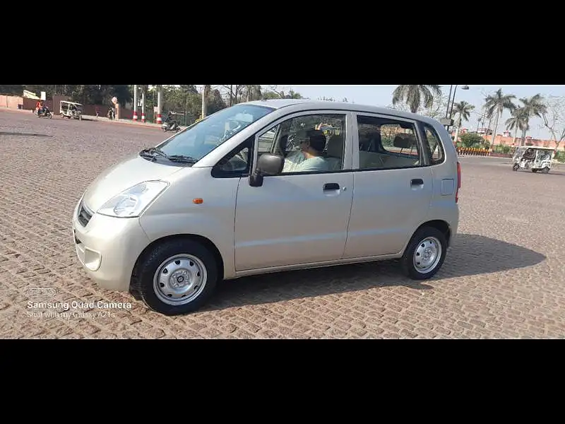 Second Hand Maruti Suzuki Estilo LXi BS-IV in Lucknow