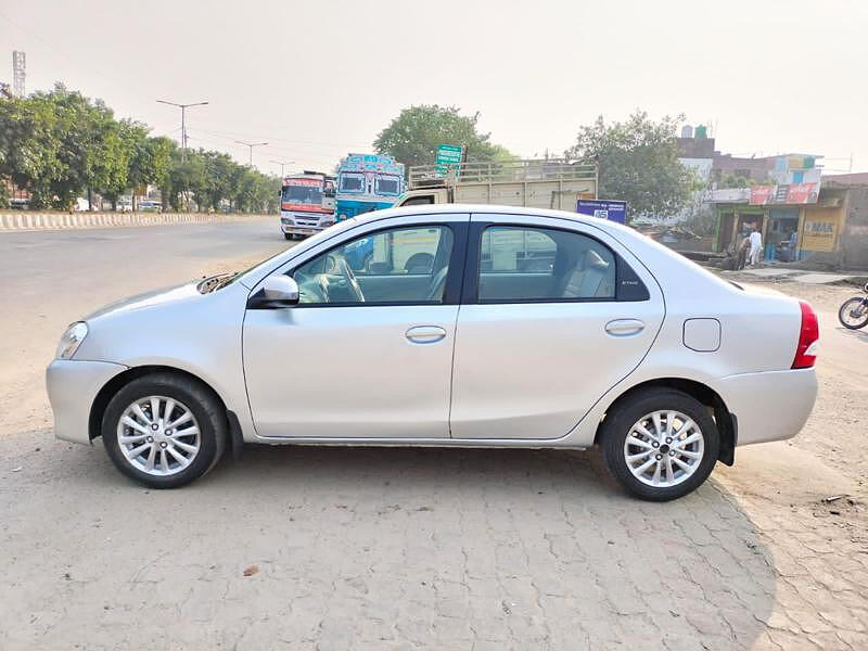 Second Hand Toyota Etios [2013-2014] VD in Lucknow