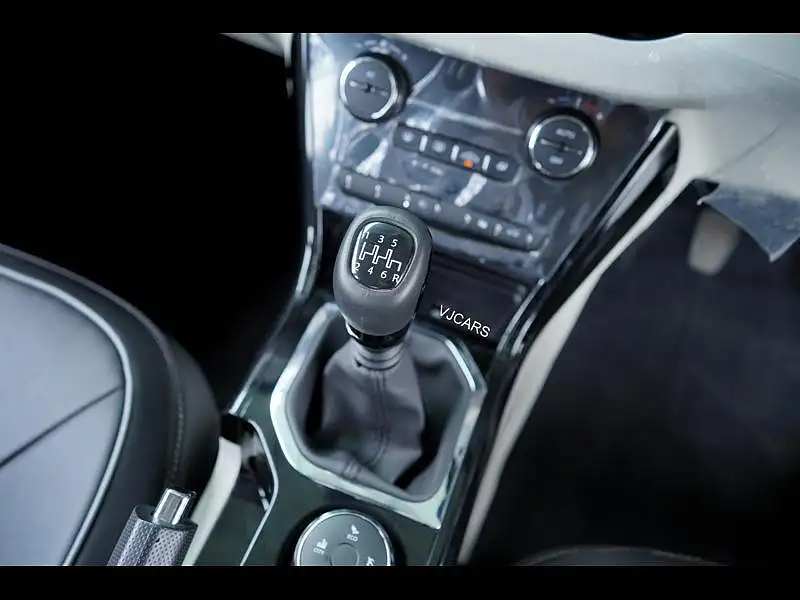 Second Hand Tata Nexon XZ Plus (O) in Chennai