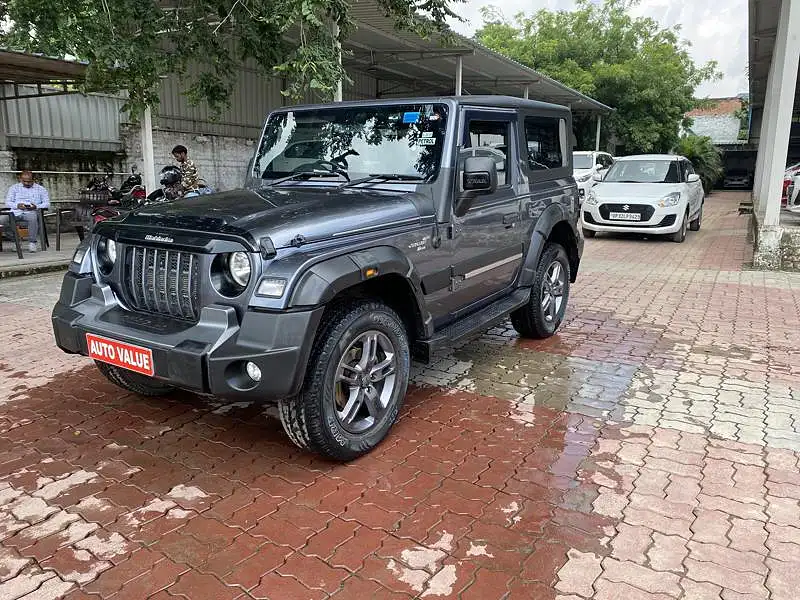 Second Hand Mahindra Thar LX Hard Top Petrol AT in Lucknow