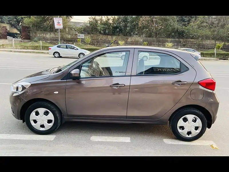 Used Tata Tiago [2016-2020] Revotron XT [2016-2019] in Delhi