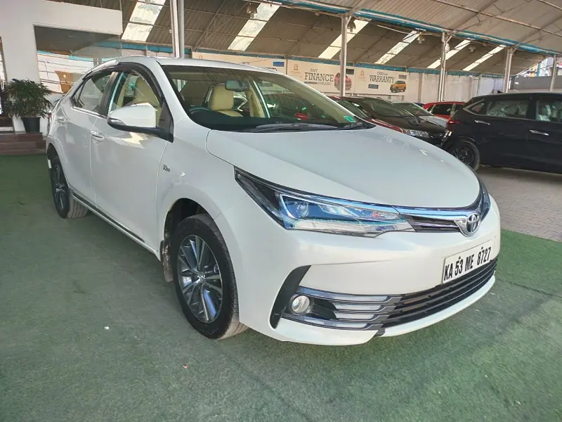 Second Hand Toyota Corolla Altis [2014-2017] VL AT Petrol in Bangalore