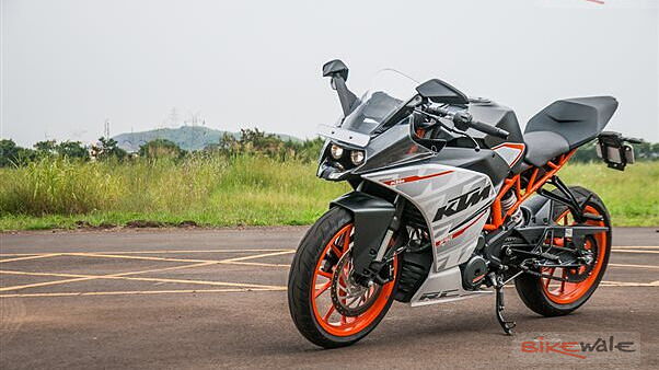 KTM RC390 [2014-2016] Wheels-Tyres Image – BikeWale