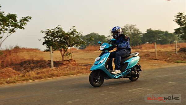 TVS Scooty Zest 110 Front Image – BikeWale