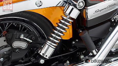 Harley-Davidson Super Glide Custom Exterior