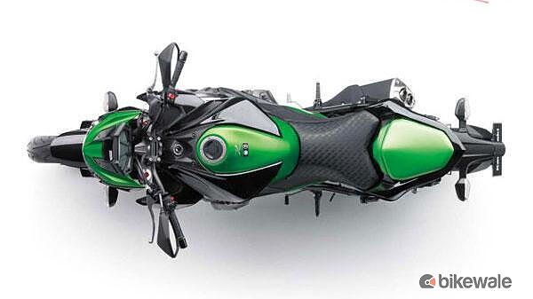 Kawasaki Z800 Tank Image – BikeWale