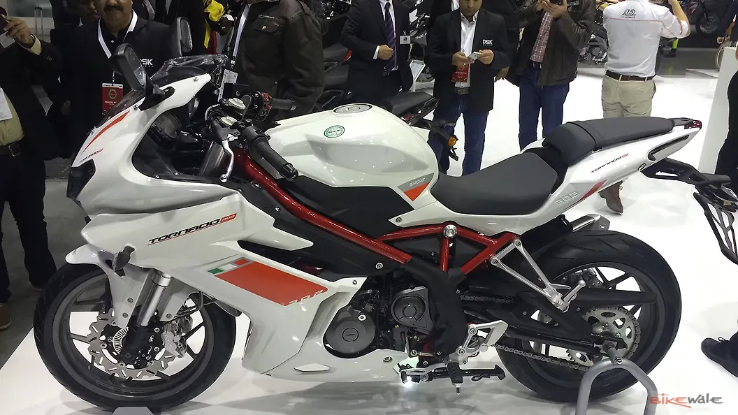 Benelli 302R Exterior Image – BikeWale