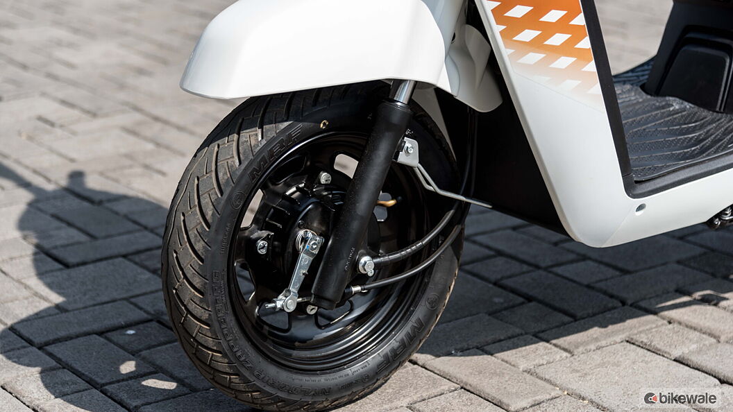 Mahindra Gusto 125 Wheels-Tyres
